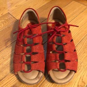 Earth Women's Plover Gladiator Sandals - size 7
